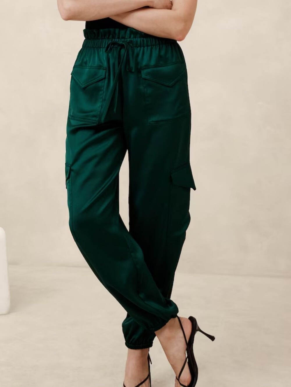 Women’s Cargo Satin Jogger Pants in Dark Green